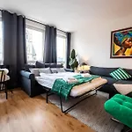 3-floor Oasis In The Heart Of Koblenz, Sleeps 16 * Coblence