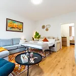 3-floor Oasis In The Heart Of Koblenz, Sleeps 16 Appartement *