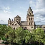 Appartement 3-floor Oasis In The Heart Of Koblenz, Sleeps 16 Coblence