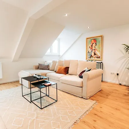 3-floor Oasis In The Heart Of Koblenz, Sleeps 16 *