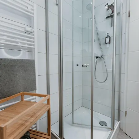 3-floor Oasis In The Heart Of Koblenz, Sleeps 16 * Coblence