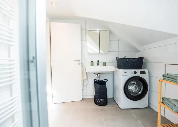 3-floor Oasis In The Heart Of Koblenz, Sleeps 16 Апартаменты Кобленц