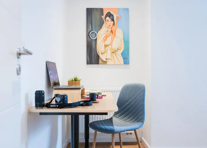 3-floor Oasis In The Heart Of Koblenz, Sleeps 16 Appartement Coblence