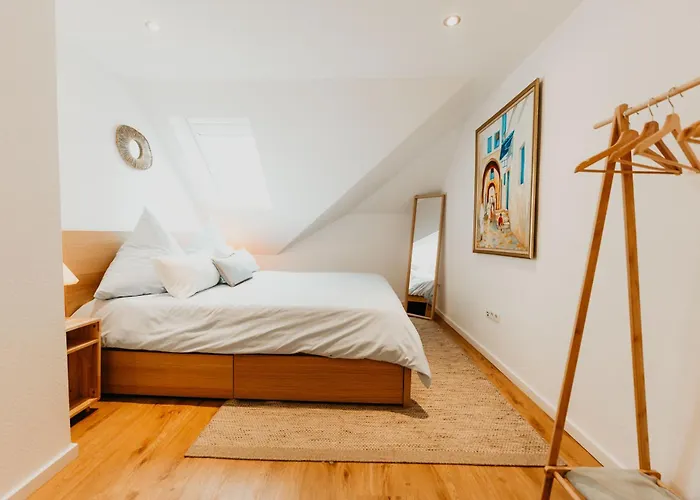 3-floor Oasis In The Heart Of Koblenz, Sleeps 16 * Coblence