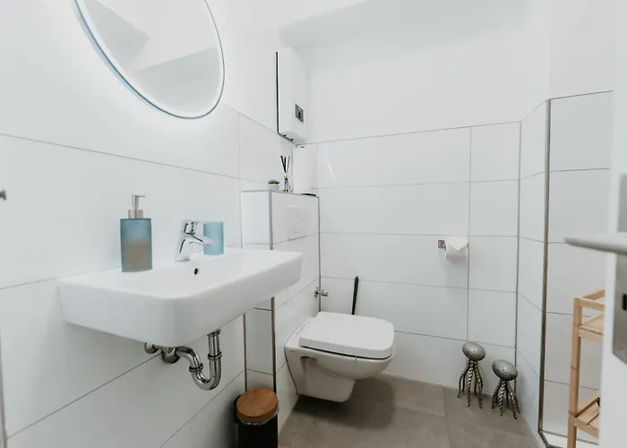 3-floor Oasis In The Heart Of Koblenz, Sleeps 16 Кобленц