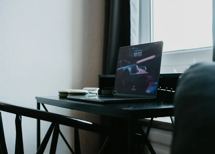 3-floor Oasis In The Heart Of Koblenz, Sleeps 16 Апартаменты Кобленц