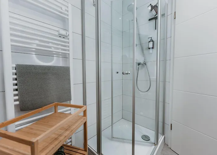 3-floor Oasis In The Heart Of Koblenz, Sleeps 16 * Coblence