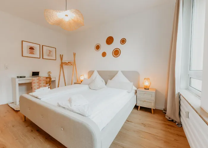 3-floor Oasis In The Heart Of Koblenz, Sleeps 16 Appartement *