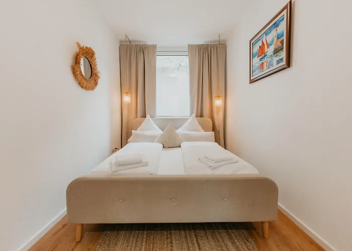 3-floor Oasis In The Heart Of Koblenz, Sleeps 16 Апартаменты