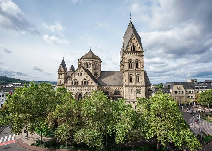 Апартаменты 3-floor Oasis In The Heart Of Koblenz, Sleeps 16 Кобленц